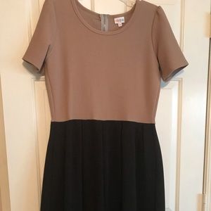 Black and Tan Lularoe Amelia with pockets